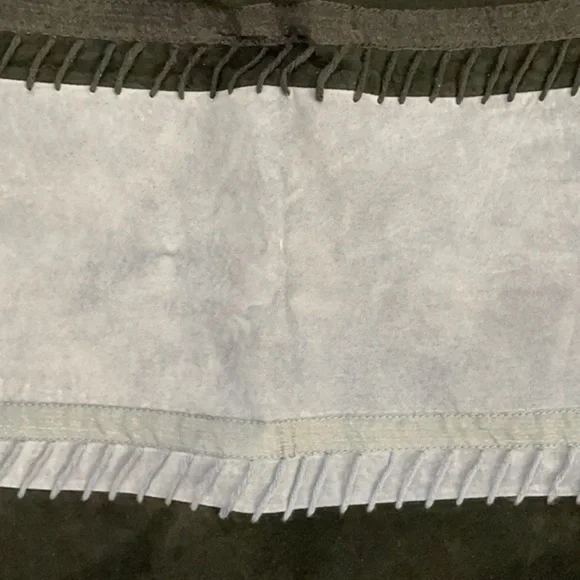 Luxe Eleven | Black & Blue Leather Skirt - Picture 2 of 6